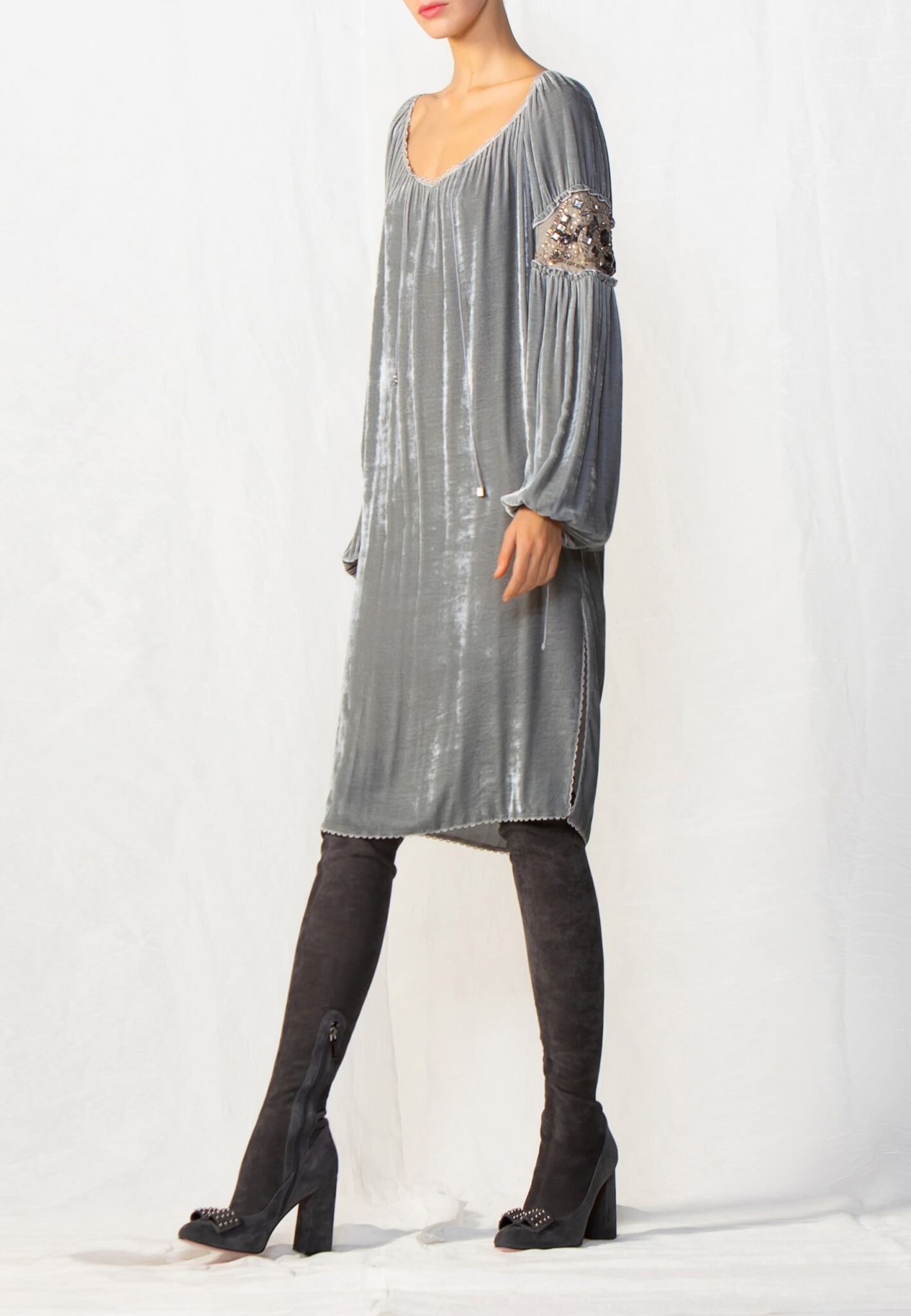 Velour dress with lace and beads